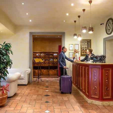 Alba Palace 3* פירנצה