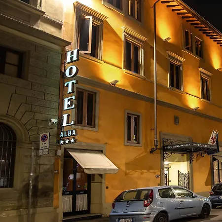 Alba Palace מלון 3*