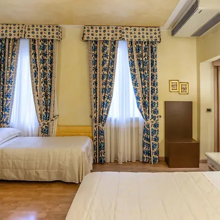 Alba Palace Hotel
