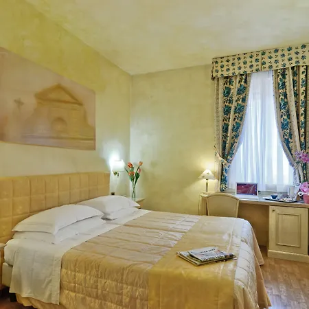Hotel Alba Palace 3*