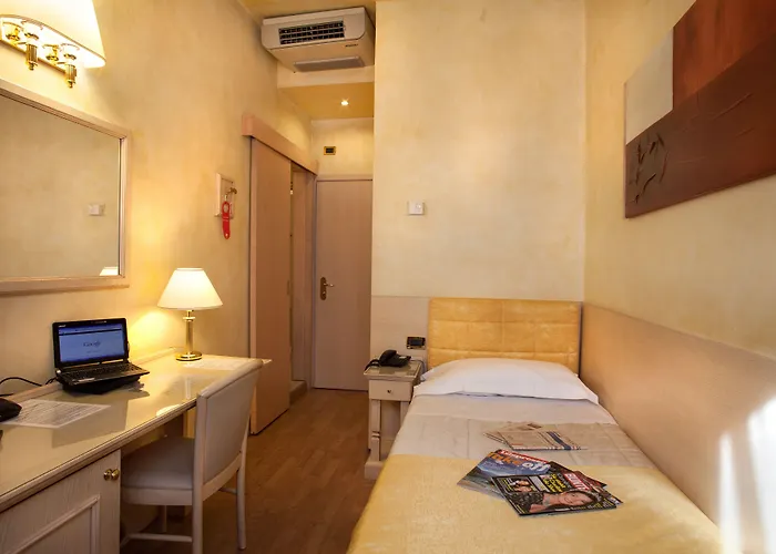 호텔 알바 팰리스 3*