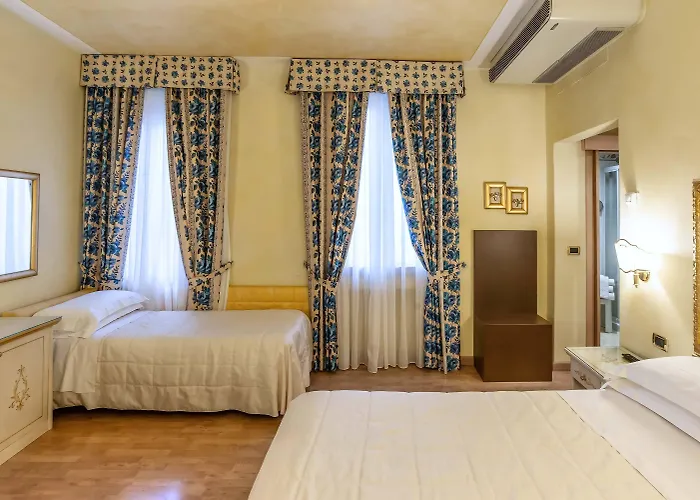 호텔 알바 팰리스 3*